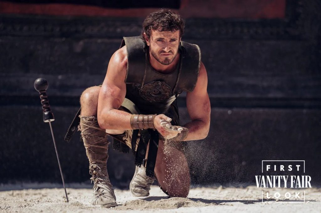 Paul Mescal jouant Lucius qui se frotte du sable dans les mains pour Gladiator II. Le film fait partie des actualités pop culture de la semaine